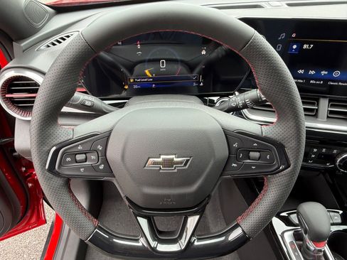 New 2026 Chevrolet Trax RS w/ Driver Confidence Package FWD image 14