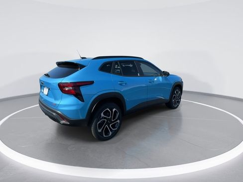 New 2026 Chevrolet Trax RS w/ Driver Confidence Package FWD image 8