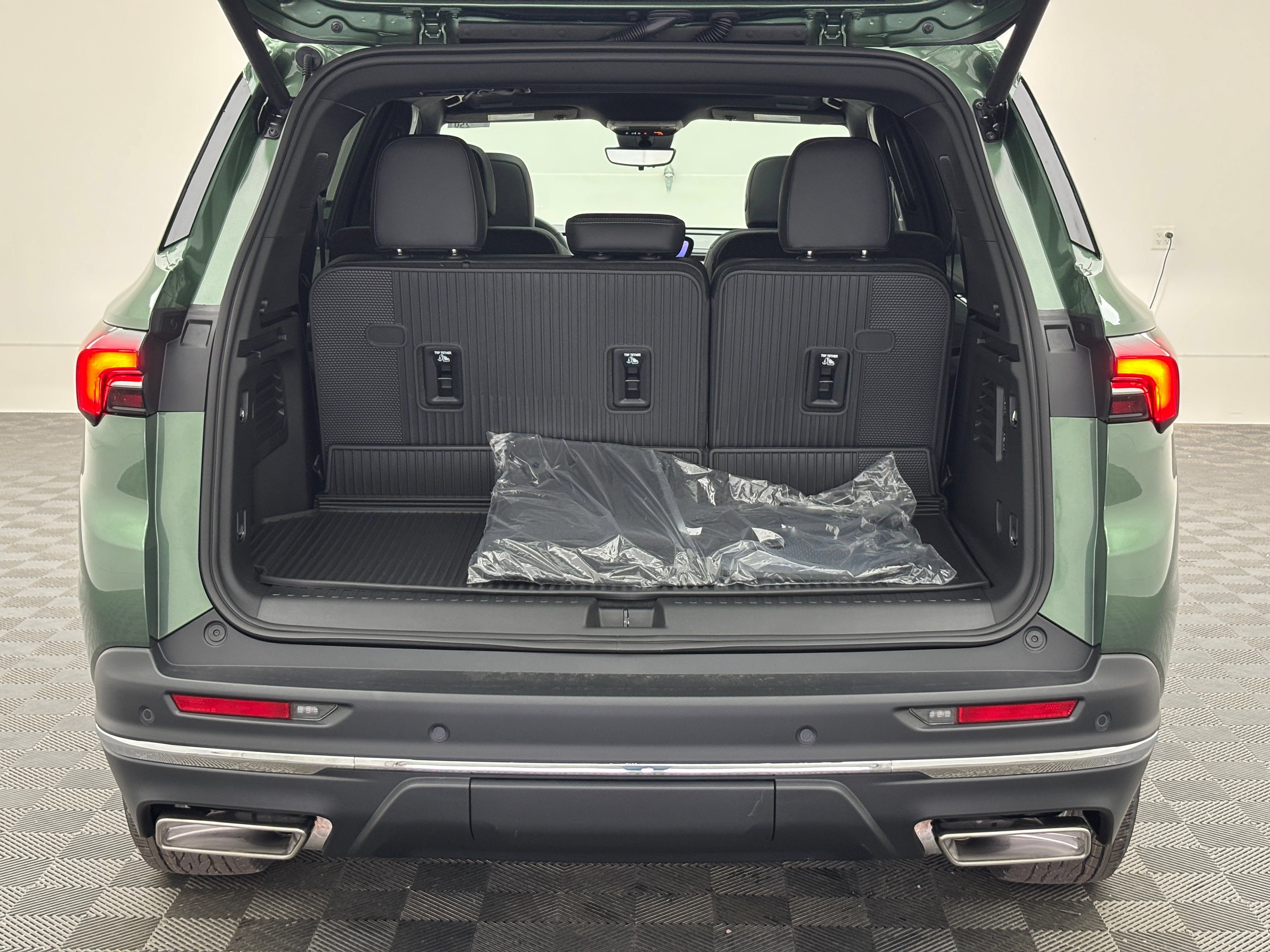 New 2027 Buick Enclave Preferred w/ Power Package AWD/4WD image 12