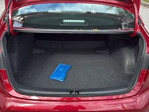 Used 2025 Toyota Corolla LE image 9