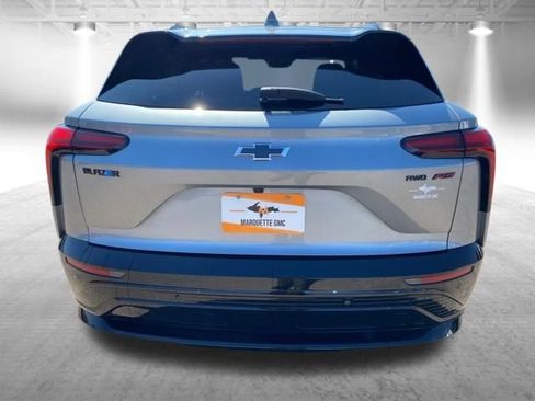 Used 2025 Chevrolet Blazer EV RS AWD/4WD image 9