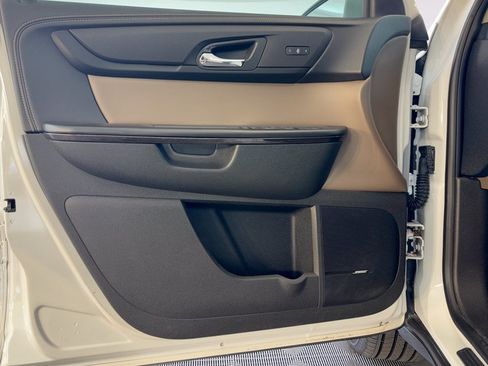 Used 2017 GMC Acadia Limited SLT FWD image 14