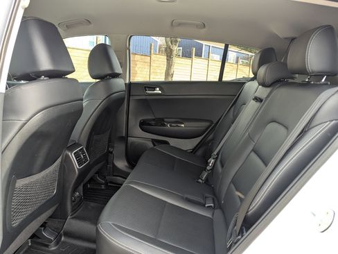Used 2020 Kia Sportage EX FWD image 16