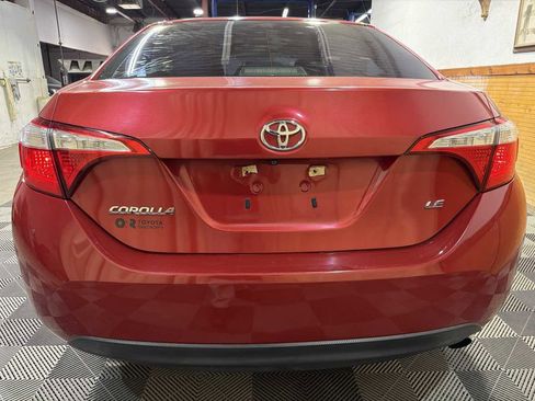 Used 2015 Toyota Corolla LE image 4