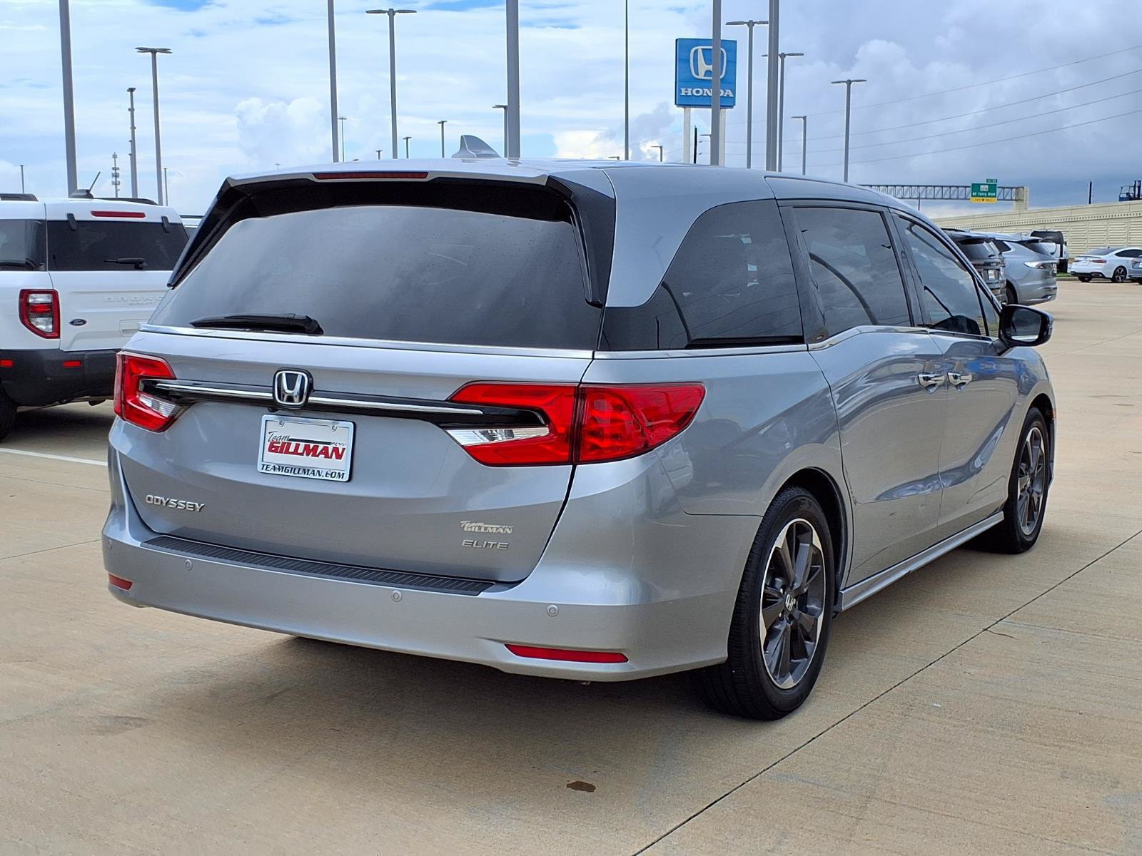 Used 2021 Honda Odyssey Elite image 7