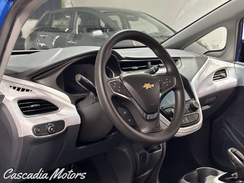 Used 2018 Chevrolet Bolt LT FWD image 15