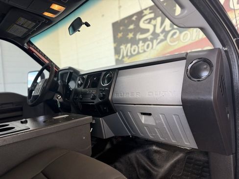 Used 2015 Ford F250 XL w/ XL Appearance Package image 35