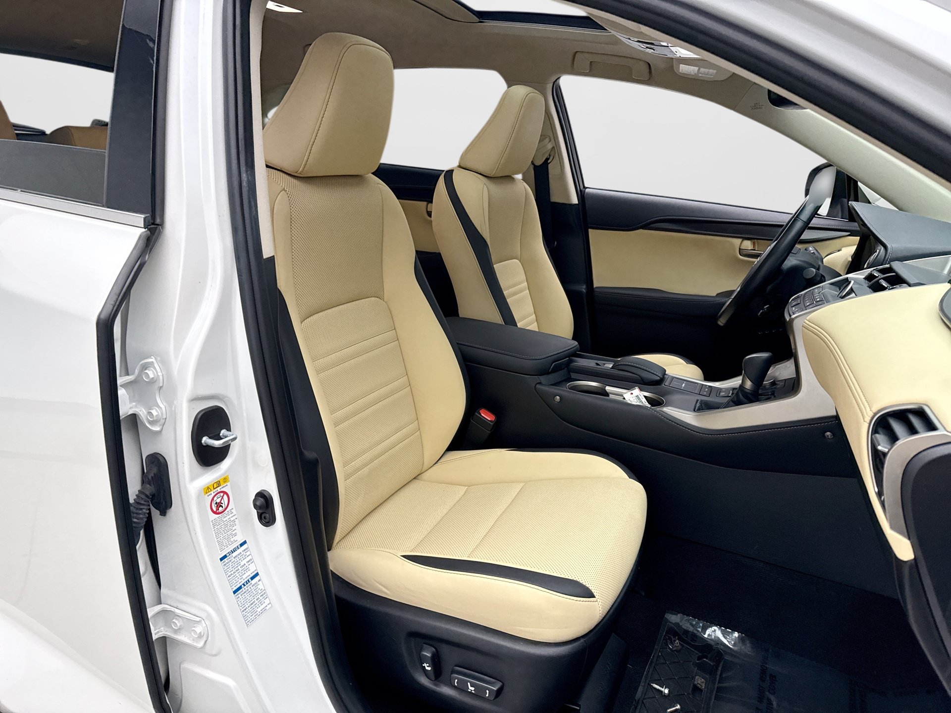 Used 2017 Lexus NX 200t AWD w/ Premium Package image 16