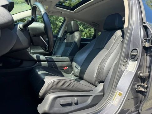 Used 2017 Honda Civic EX-L image 11