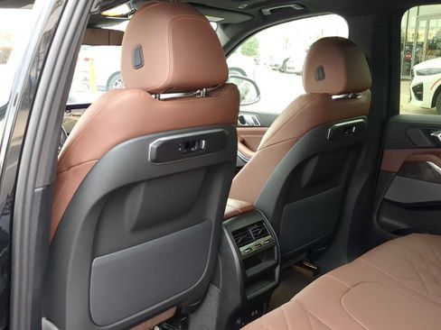 Used 2026 BMW X5 xDrive50e w/ Premium Package AWD/4WD image 19