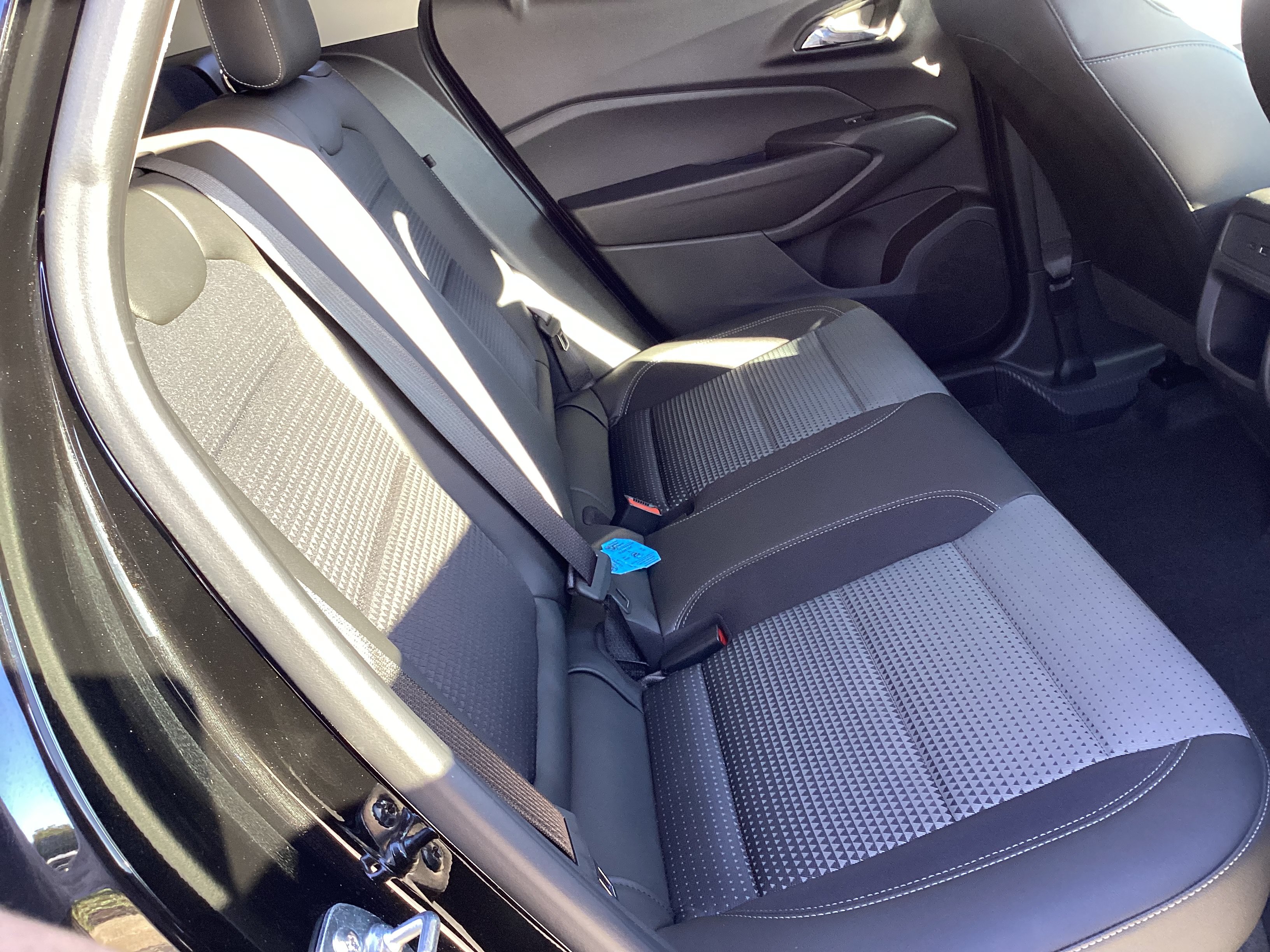 Used 2026 Chevrolet Trax LT FWD image 6
