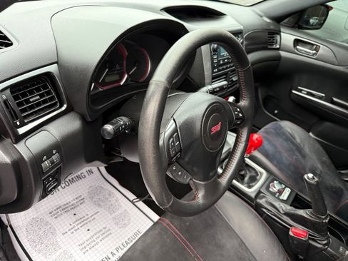 Used 2011 Subaru Impreza WRX STI image 34