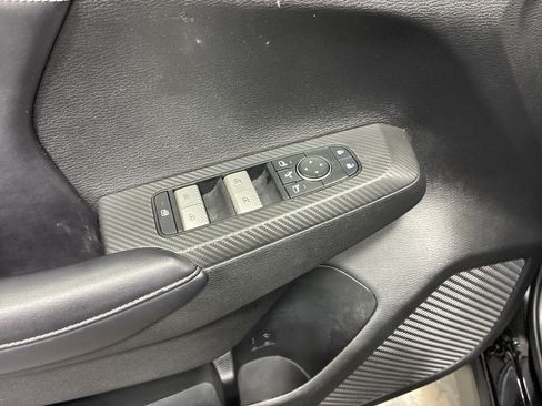 Used 2023 Mitsubishi Outlander SE Black Edition AWD/4WD image 17
