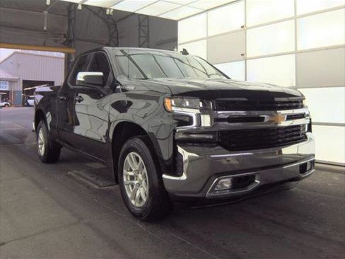 Used 2020 Chevrolet Silverado 1500 LT image 6