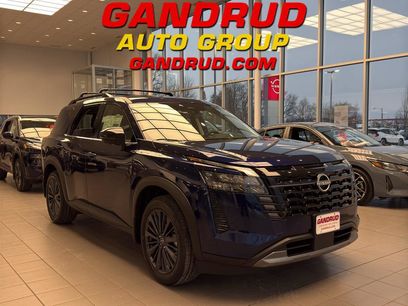New 2026 Nissan Pathfinder SL