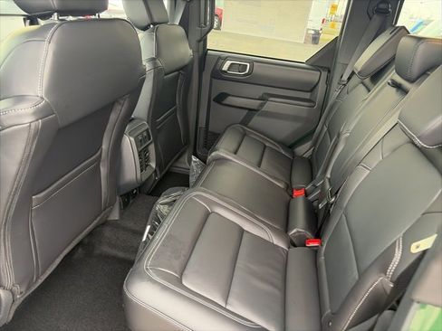 New 2025 Ford Bronco Outer Banks image 11