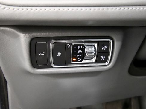 Used 2020 Lincoln Aviator Reserve w/ Equipment Group 201A AWD/4WD image 22