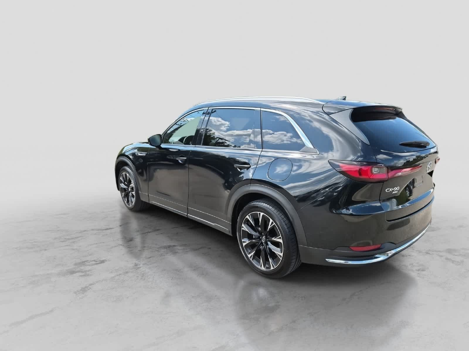Used 2025 MAZDA CX-90 Plug-In Hybrid w/ Premium Plus AWD/4WD image 6