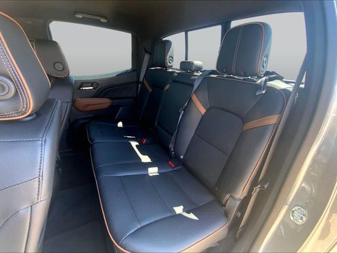 Used 2023 GMC Canyon AT4 w/ AT4 Premium Package AWD/4WD image 21