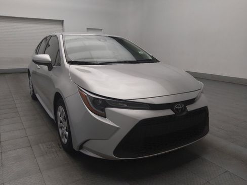 Used 2022 Toyota Corolla LE FWD image 13