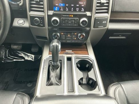 Certified 2017 Ford F150 Lariat w/ Equipment Group 502A Luxury image 15