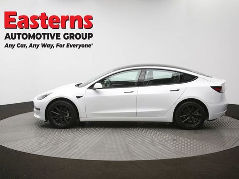 Used 2023 Tesla Model 3 Standard Range image 57