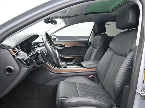 Used 2022 Audi A8 L 3.0T image 10