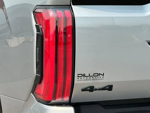 Used 2025 Toyota Tundra Platinum w/ TRD Off-Road Package AWD/4WD image 24