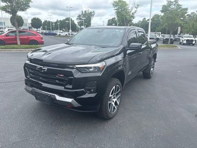 Used 2023 Chevrolet Colorado Z71 w/ Z71 Convenience Package 2