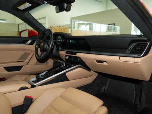 Used 2020 Porsche 911 Carrera S RWD image 50