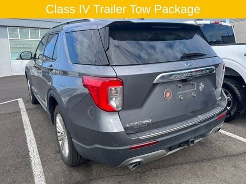Certified 2022 Ford Explorer Limited w/ Limited Technology Package AWD/4WD image 3
