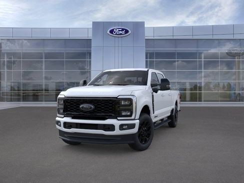 New 2026 Ford F250 Lariat w/ Black Appearance Package AWD/4WD image 2