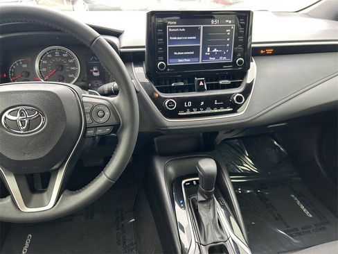 Used 2022 Toyota Corolla SE image 17