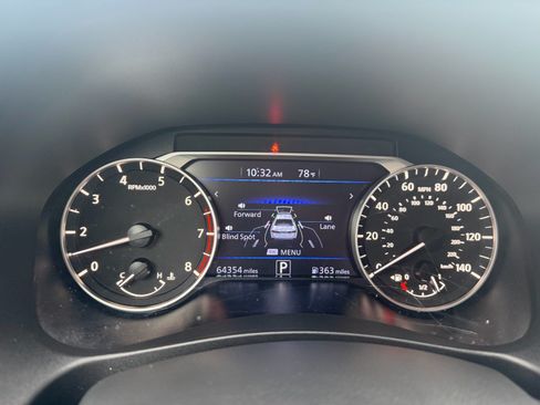 Used 2024 Nissan Altima 2.5 SV FWD image 36
