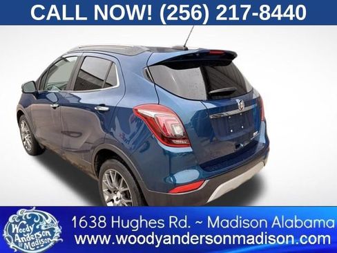Used 2019 Buick Encore Sport Touring FWD image 4