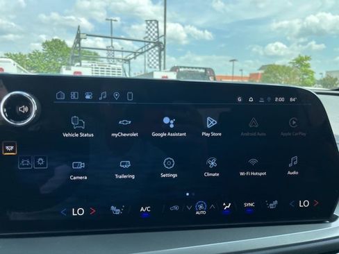 New 2026 Chevrolet Traverse LT FWD image 24