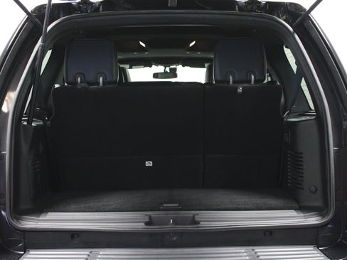 Used 2015 Ford Expedition Platinum AWD/4WD image 15