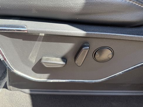 Used 2024 Ford F250 Lariat w/ Lariat Ultimate Package image 21