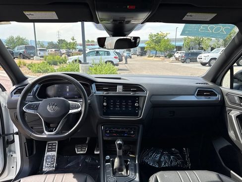 Certified 2023 Volkswagen Tiguan SE R-Line AWD/4WD image 12