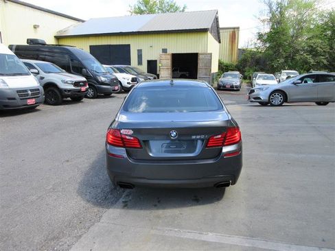 Used 2016 BMW 550i Sedan image 4