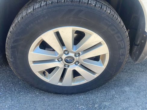 Used 2018 Subaru Outback 2.5i Premium AWD/4WD image 22