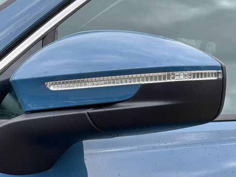 New 2026 Volkswagen Tiguan SE AWD/4WD image 12