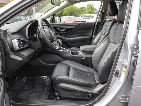 Used 2024 Subaru Outback Limited AWD/4WD image 6