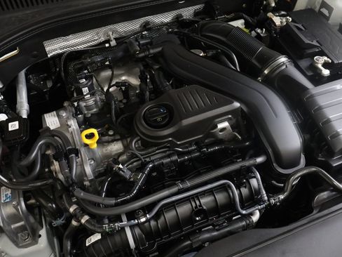 Used 2024 Volkswagen Jetta Sport FWD image 27