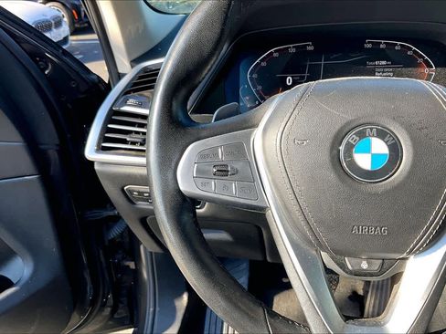 Used 2021 BMW X7 xDrive40i image 19