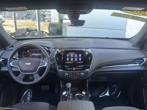 Used 2023 Chevrolet Traverse LT w/ Rear Camera Mirror Package AWD/4WD image 27