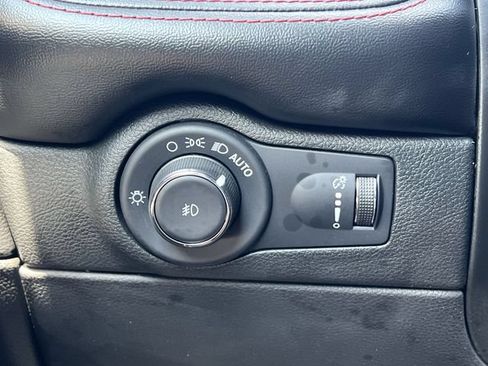 Used 2023 Dodge Durango R/T AWD/4WD image 31