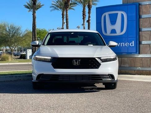 Certified 2025 Honda Accord LX image 4