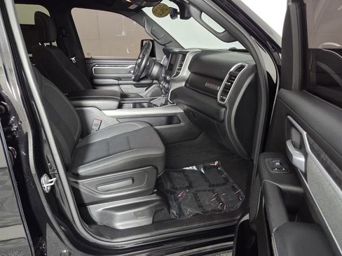 Used 2022 RAM 1500 Big Horn RWD image 27