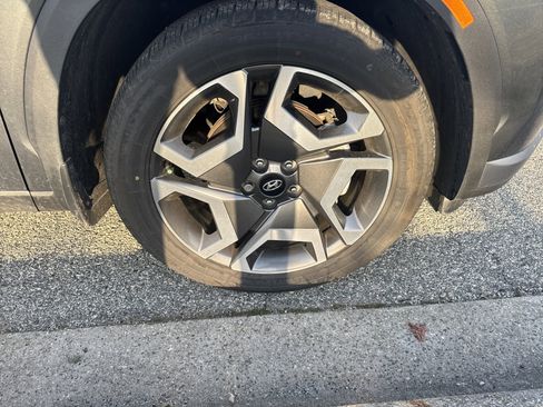 Used 2023 Hyundai Palisade SEL w/ Premium Package image 12